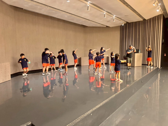 LINE_ALBUM_20250926 校外文化體驗_藝然掘然_251014_113.jpg